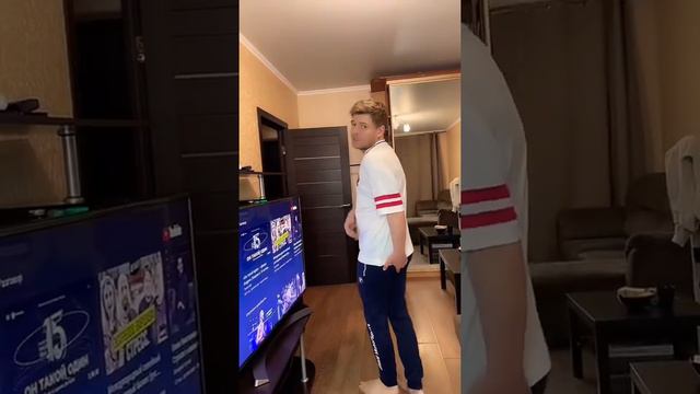 Ну у вас же тоже так было ? 🤣🤣🤣🤣🤣🤣🤣🤣 #смех #юмор #семья #жена #муж смотреть онлайн