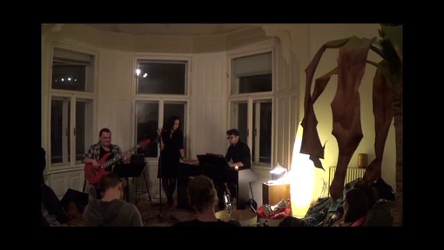 Russian Lullaby ( Lullaby of Mother Bear/Колыбельная медведицы) смотреть онлайн