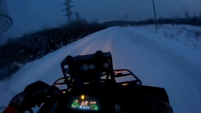 На квадроцикле под музыку Ганвест «Покажи мне любовь» смотреть онлайн