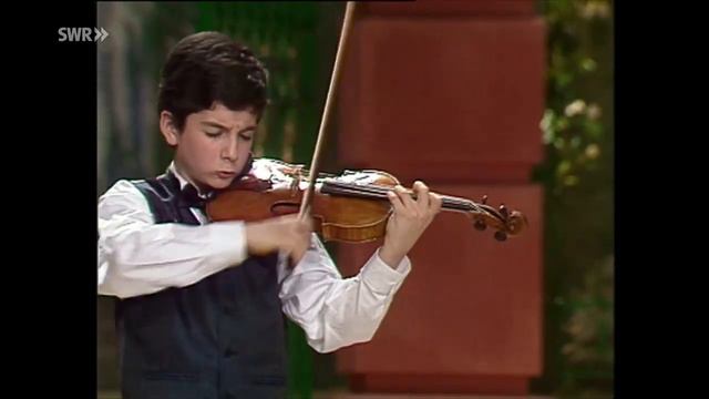 Max Bruch Violinkonzert 3  Satz Solist: Sergey Khachatryan