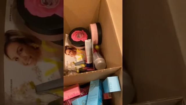 Обзор заказа по каталогу Avon 1 2022 часть 2 смотреть онлайн