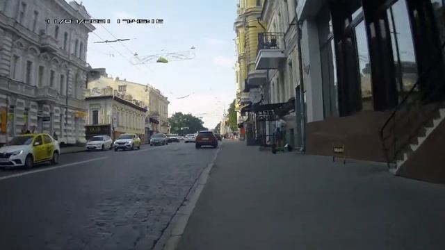 Харьков 07 2021 Лопанская стрелка мост влюбленных пл Конституции парк Шевченко площадь Свободы вело