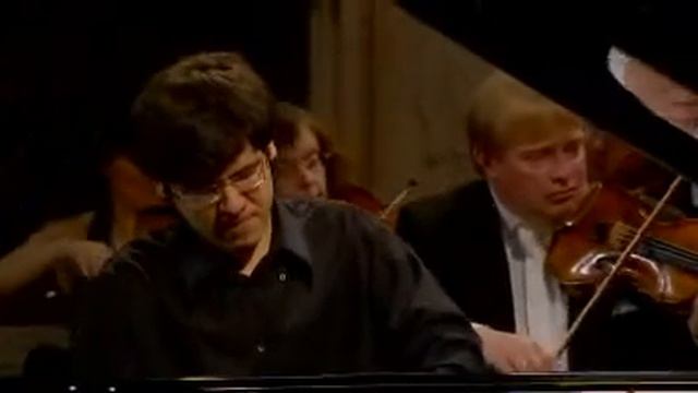 The Queen Elizabeth International Music MOZART Concerto n 27 in Bb, K 595 2 Larghetto смотреть онлайн
