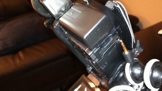 *BEST* Vlogging Camera that's CHEAP!? 2016 Review Panasonic V770 смотреть онлайн