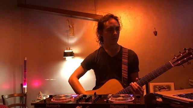 Dj Carlos Bauer Deep House Mix Session 3 (March 19, 2020) смотреть онлайн