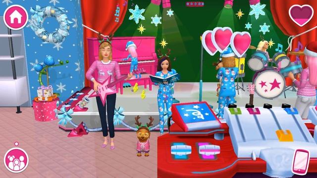 Barbie Dreamhouse Adventures - More Santa Claus Hat For Barbie And Cute Reindeer Hat For Pet