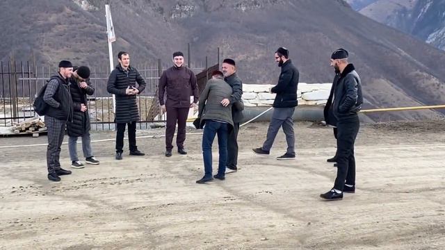 Гухой «Дала дукхкхаъ дах дойл шу Вежарий🤲🏻» 05.12.2021. смотреть онлайн