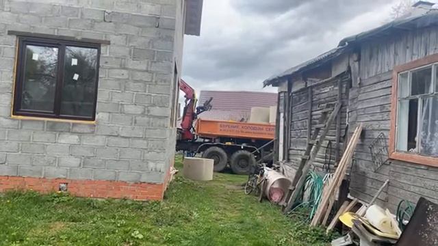 Бурение септика из бетонных колец смотреть онлайн