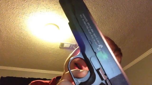 My Co2 Kwc 1911 Airsoft pistol смотреть онлайн