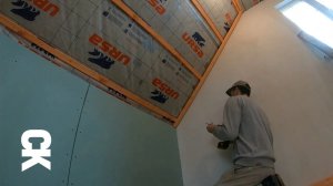 Монтаж гипсокартона на мансардном этаже / Серия 136