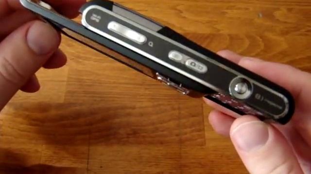 Sony Ericsson C905 : MP3 player смотреть онлайн
