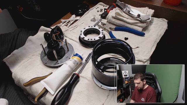 Warthog Teardown and Regrease - Stream Highlight смотреть онлайн