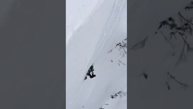 Падение на горном снегоходе смотреть онлайн