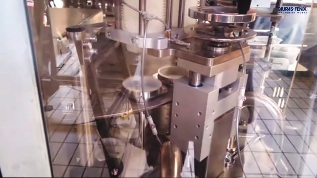 Оборудование для фасовки оливок в пластиковый стакан с запайкой ламинированной пленкой. Пастпак Р2. смотреть онлайн