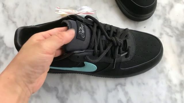 Nike Air Force 1 Low Tiffany & Co 1837 DZ1382 --001 смотреть онлайн