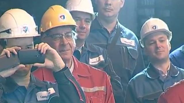 На ЧерМК запустили шаропрокатный стан смотреть онлайн