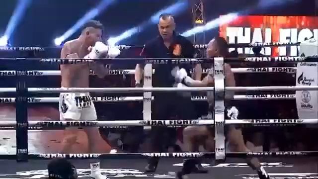 АРСЕНАЛ САЕНЧАЯ ВО ВСЕЙ КРАСЕ | SAENCHAI'S ARSENAL IN ALL ITS GLORY смотреть онлайн