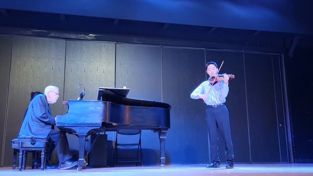 Mozart: Violin Concerto No. 3 in G Major 1st Movement смотреть онлайн