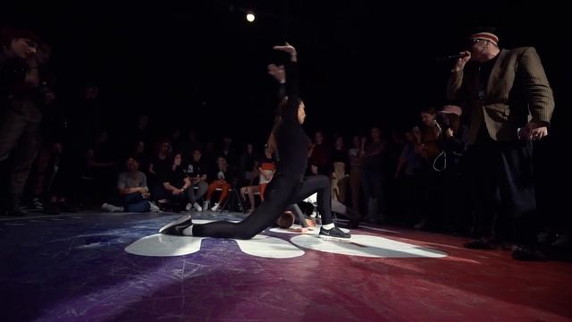 Mark Balenciaga vs Vsevelina | Vogue FINAL | DUEL IX смотреть онлайн
