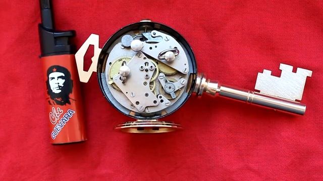 Часы будильник Слава ключ Москва СССР смотреть онлайн