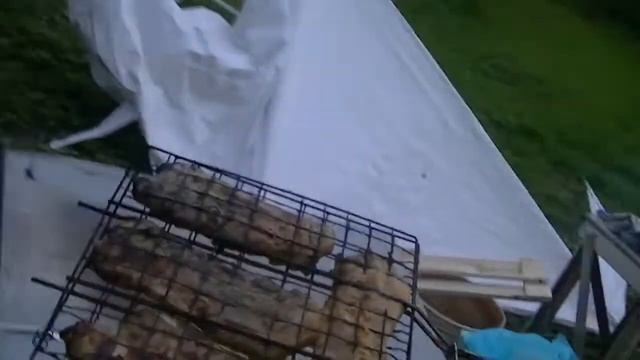 Строим беседку из стрейч пленки\баня землянка и Хенесси смотреть онлайн