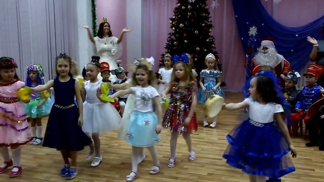 Новогодний оркестр смотреть онлайн