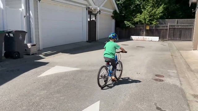 Woom 4  Bike Review