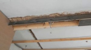 Деревянные балки на потолке для декора (фальшбалки). Ремонт своими руками