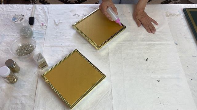 Easy DIY Dark Green/Gold Painting with Crushed Glass & Glitter смотреть онлайн