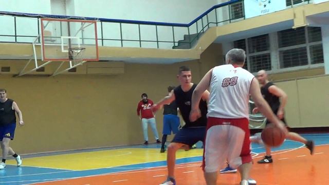 Игра полностью. ЧО 2016-17. 9 тур. Октябрьский Молот- Октябрьский Молот-2 68:63 (5/14) смотреть онлайн