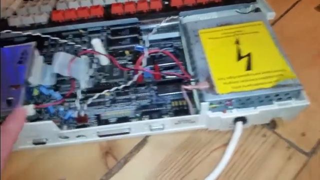 Archimedes A3000 Repair Video Part 2 (Rough Audio) смотреть онлайн