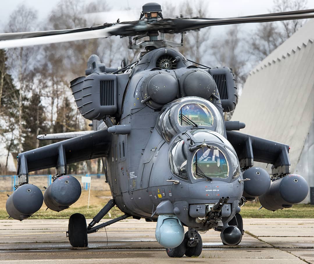 Ми-35 работа на СВО по Натовским силам.mp4 смотреть онлайн