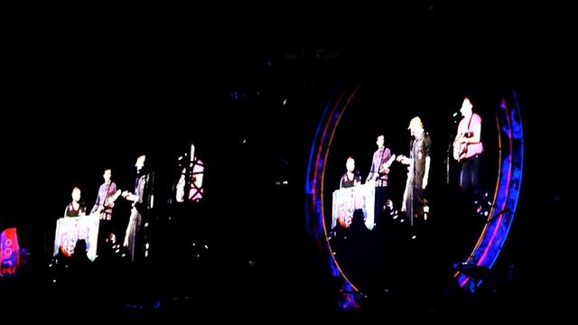 Coldplay - Speed of Sound (Simon Pegg!) @Emirates Stadium London 2012.06.04 смотреть онлайн