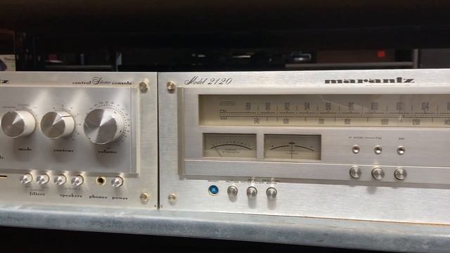Record Store Vintage Audio Gear in Florida смотреть онлайн