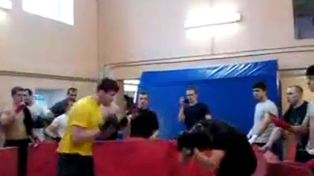 192 сантиметра & 192 сантиметра (БК 25.03.2012) смотреть онлайн