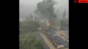 В подмосковье Щелково молния попала в трансформаторную будку, трансформатор взорвался