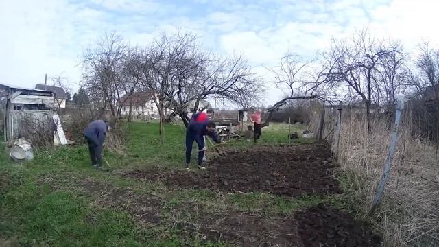 Один день дачных работ смотреть онлайн