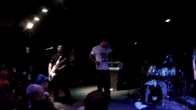 Strung Out @ Red7 - Bring Out Your Dead смотреть онлайн