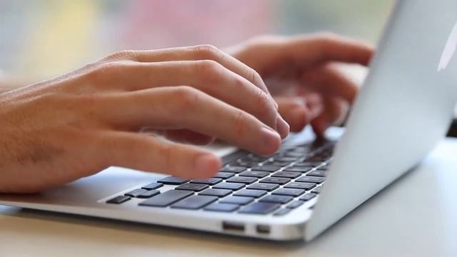 Почему буквы на клавиатуре расположены, именно в таком порядке? смотреть онлайн