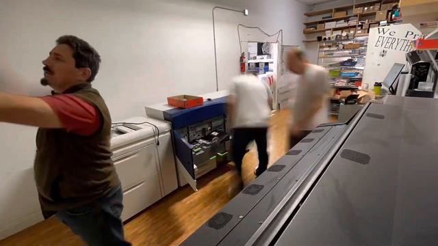 Работа инженера в США. Разбираем, перевозим, чистим, собираем печатную технику Xerox смотреть онлайн