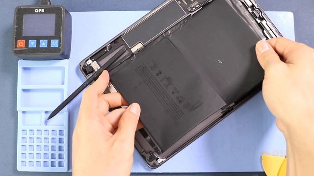 iPad 8 2020 10.2 Battery Replacement | iPad 7 10.2 смотреть онлайн