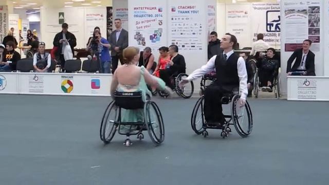 венский вальс (бальные танцы на колясках) смотреть онлайн