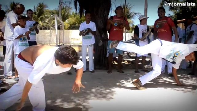 CAPOEIRA REGIONAL - MESTRE BIMBA (Subtitle ING) смотреть онлайн