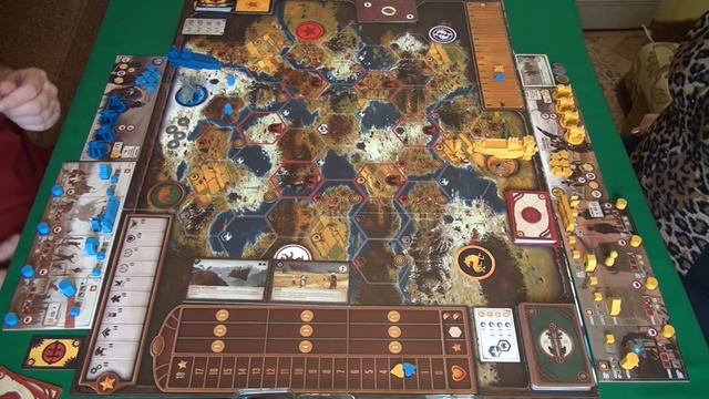 182 Серп 1/2 часть играем в настольную игру. смотреть онлайн