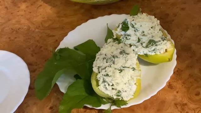 КТО ПОГУБИЛ УРОЖАЙ В ПОГРЕБЕ, ЧТО ПОЛУЧИЛОСЬ ВМЕСТО ШАРЛОТКИ, ВКУСНЫЙ ЗАВТРАК, ПЕРЕВЕРНУЛА БОЧКУ смотреть онлайн