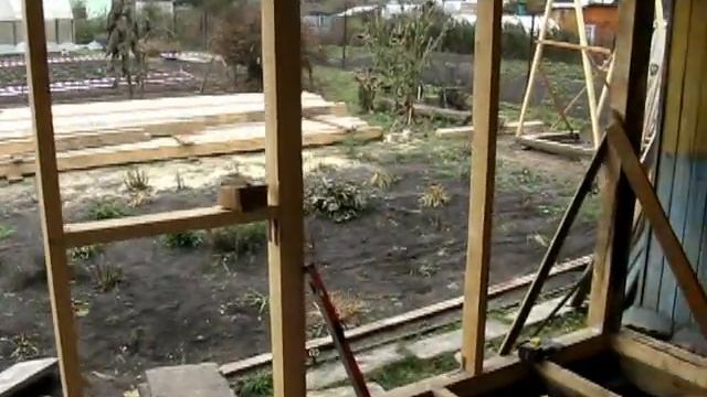 Никогда не стройте себе дачу сами, потом пожалеете. Начинаем стены делать. смотреть онлайн