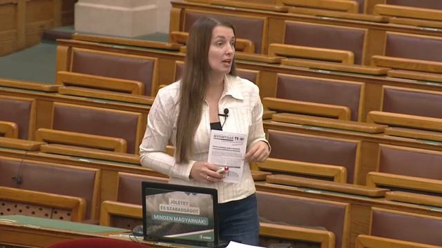 Potocskáné Kőrösi Anita vezérszónoki felszólalása (2021.11.11.) смотреть онлайн