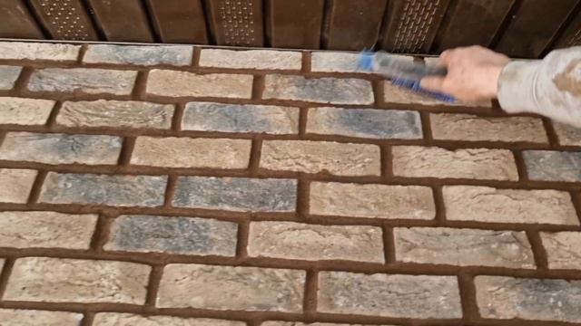 Будни фасадчика,16часть.Заделка швов,заехали повесить трубы.
