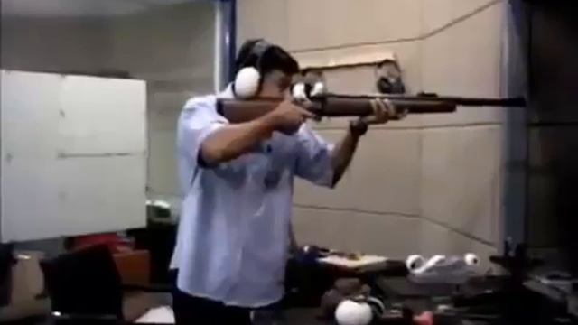 ( Funny ) When the arabs shooting guns смотреть онлайн