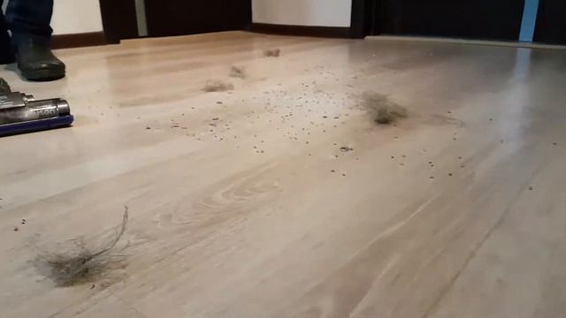 Ручной пылесос Dyson. Полное тестирование handstick Дайсон. смотреть онлайн